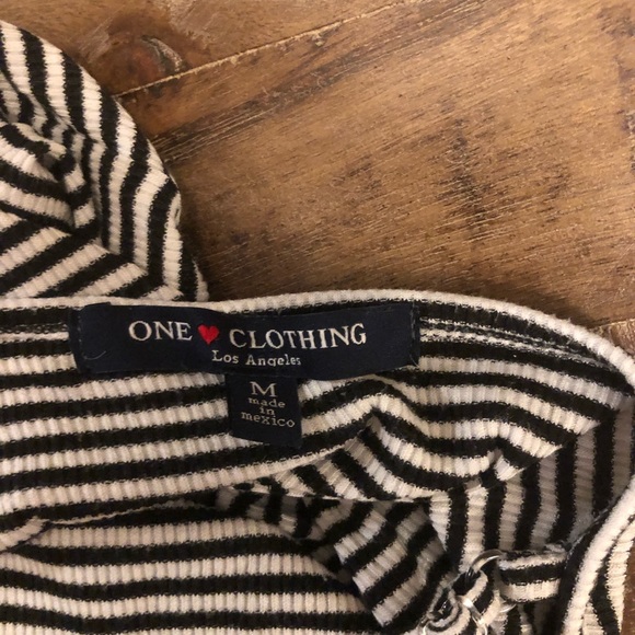 Striped Romper - Picture 3 of 3